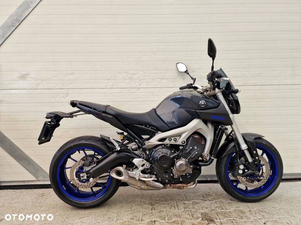 Yamaha MT - 2