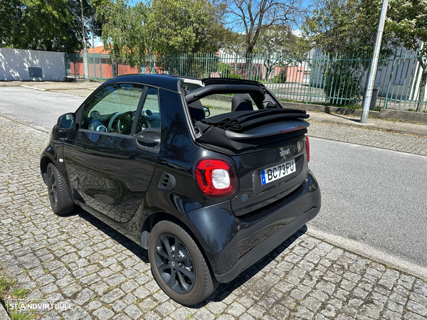 Smart Fortwo Cabrio EQ - 11