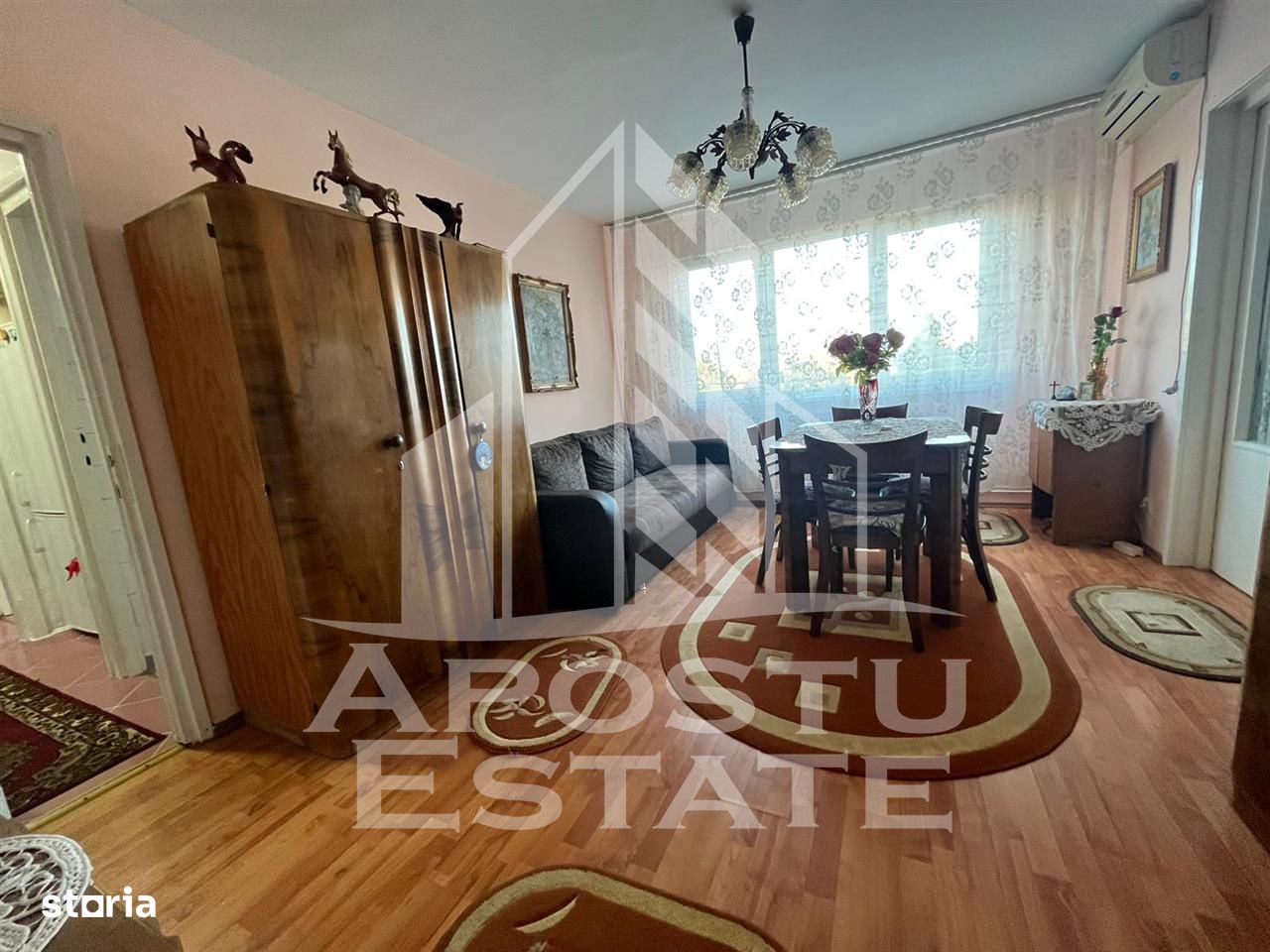 Apartament cu 2 camere centrala proprie situat in zona Sagului