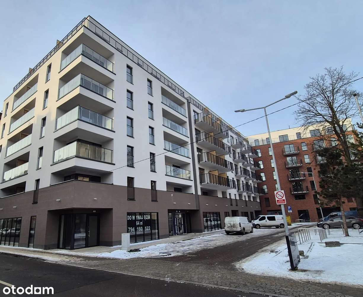 ŚWIEŻO ODDANY BLOK !! Ścisłe Centrum !! ok. deptaku na Piotrkowskiej !-0