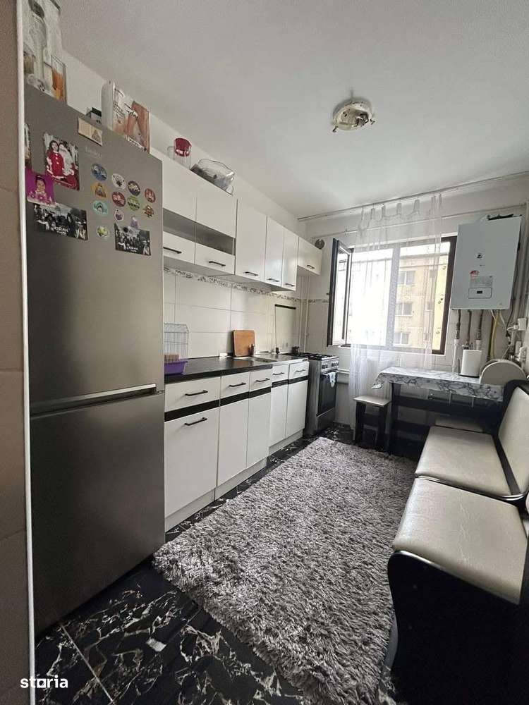 De vanzare 2 camere etajul 2 mobilat și utilat Pret 39.900 - Imagine principală: 2/6