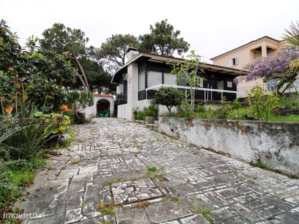 Casa de Madeira, em lote com 400m2, na Lagoa de Albufeira - Sesimbra-33