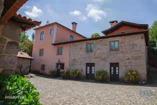 Casa / Villa T7 em Braga de 635,00 m2