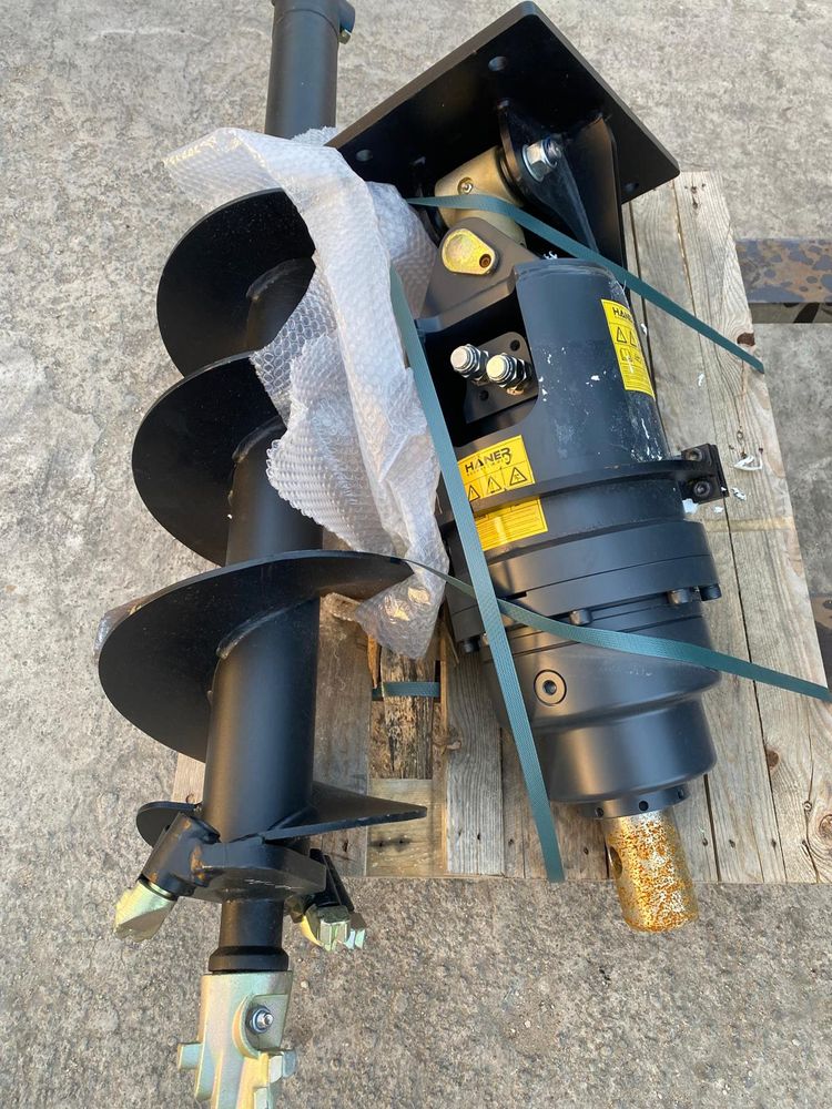 Haener heb4500 + wiertło 300 mm  haener heb4500 + wiertło 300 mm 2025 nowy świder hydrauliczny do kopar 2025