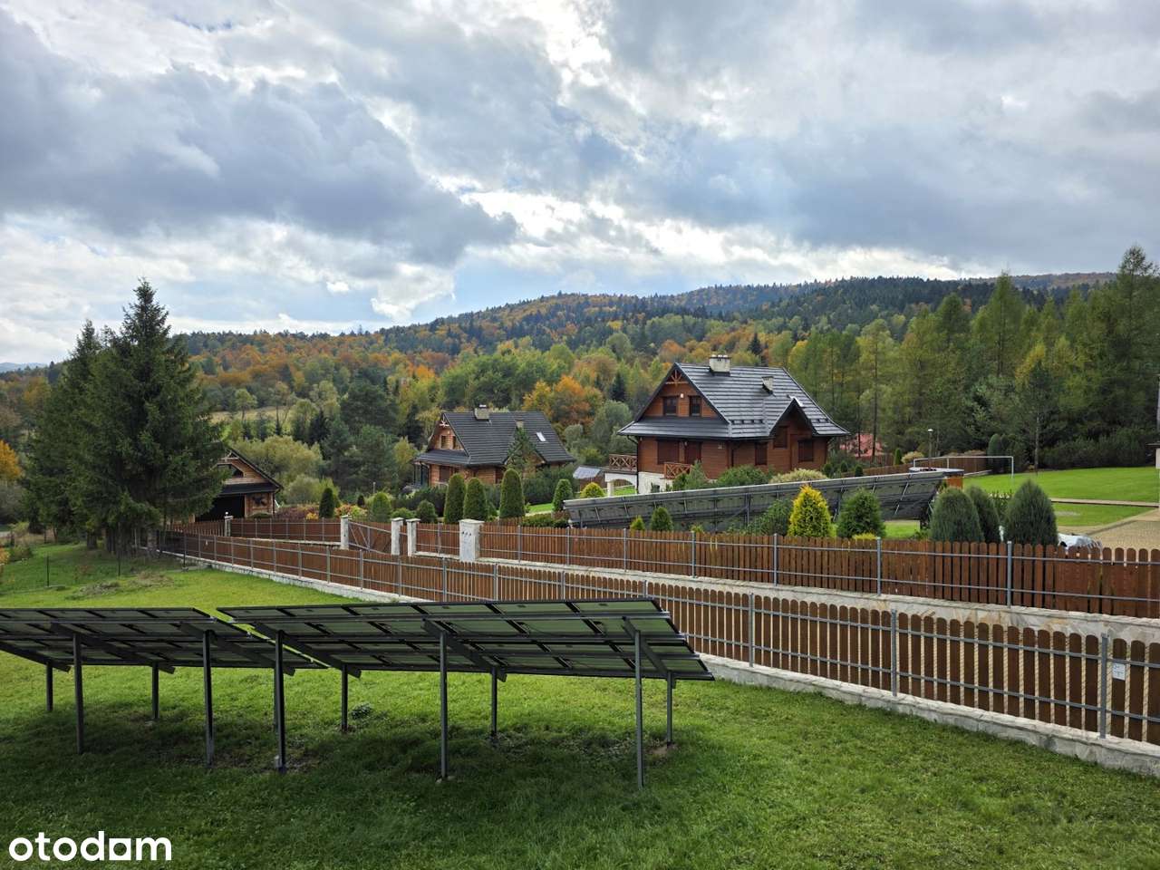 INWESTYCJA W UZDROWISKU - PENSJONAT Z POTENCJAŁEM!!!-14