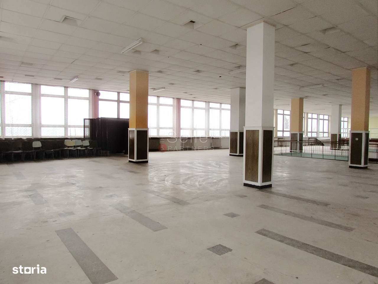 Diverse activitati comerciale si office - Imagine principală: 2/12