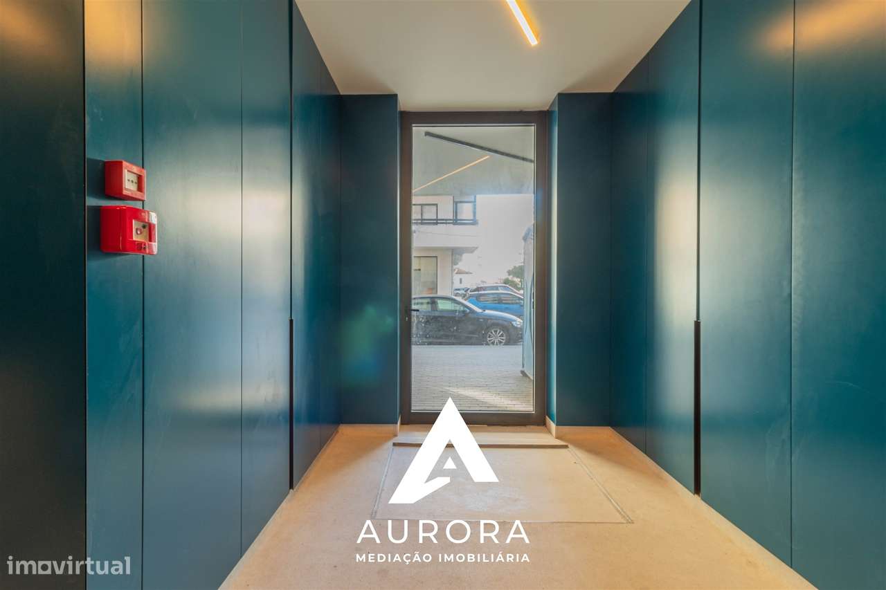 Apartamento T2 100 metros da praia c/ terraço de 37m2-25