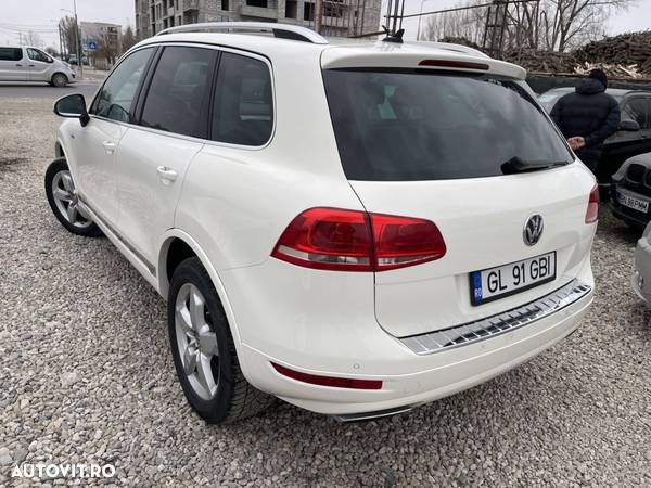 Volkswagen Touareg - 36