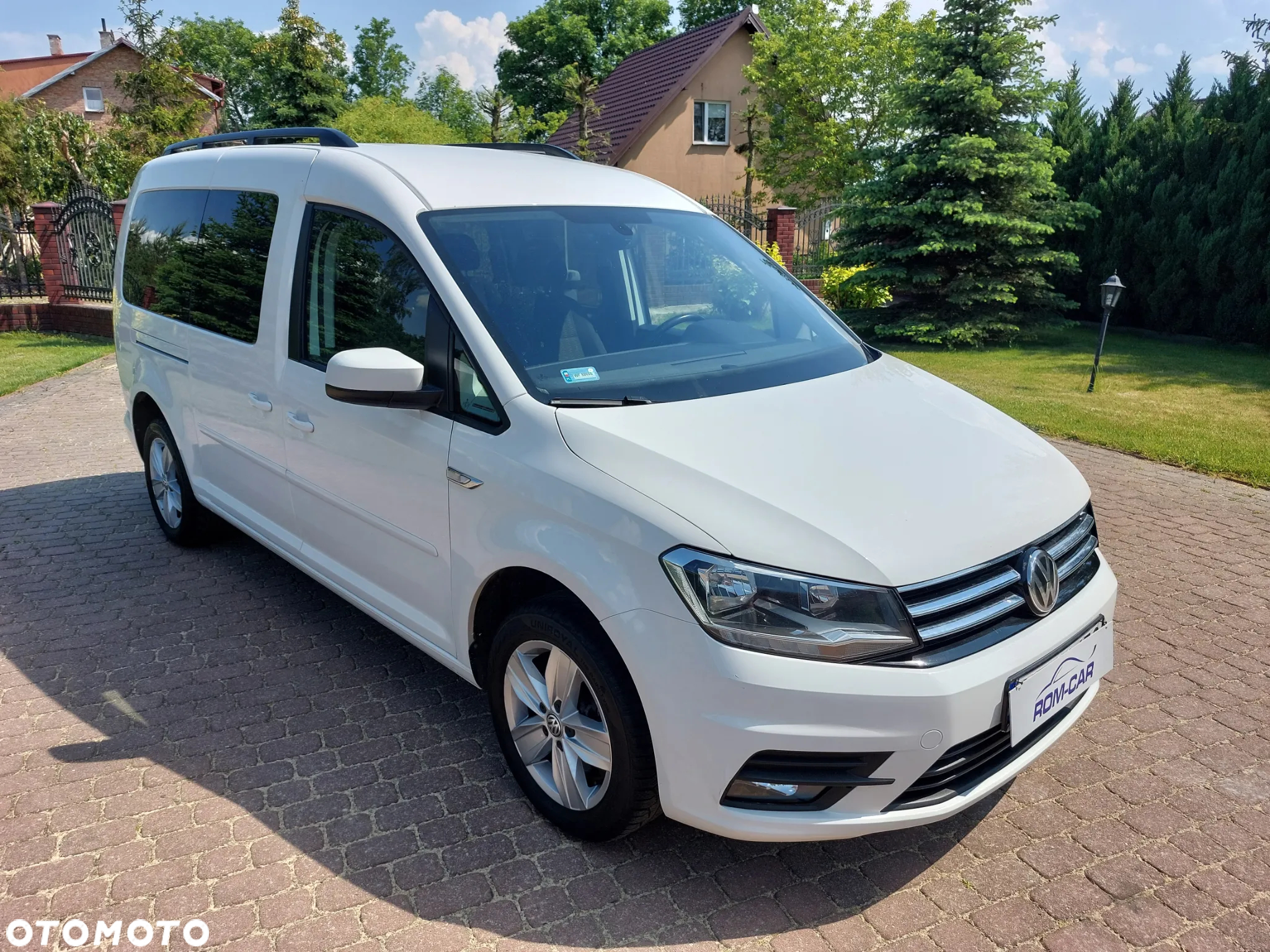 Volkswagen Caddy Maxi 2.0 TDI Comfortline - 9