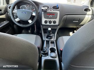 Ford Focus 1.6i Sport