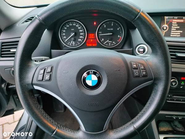 BMW X1 xDrive20d - 21