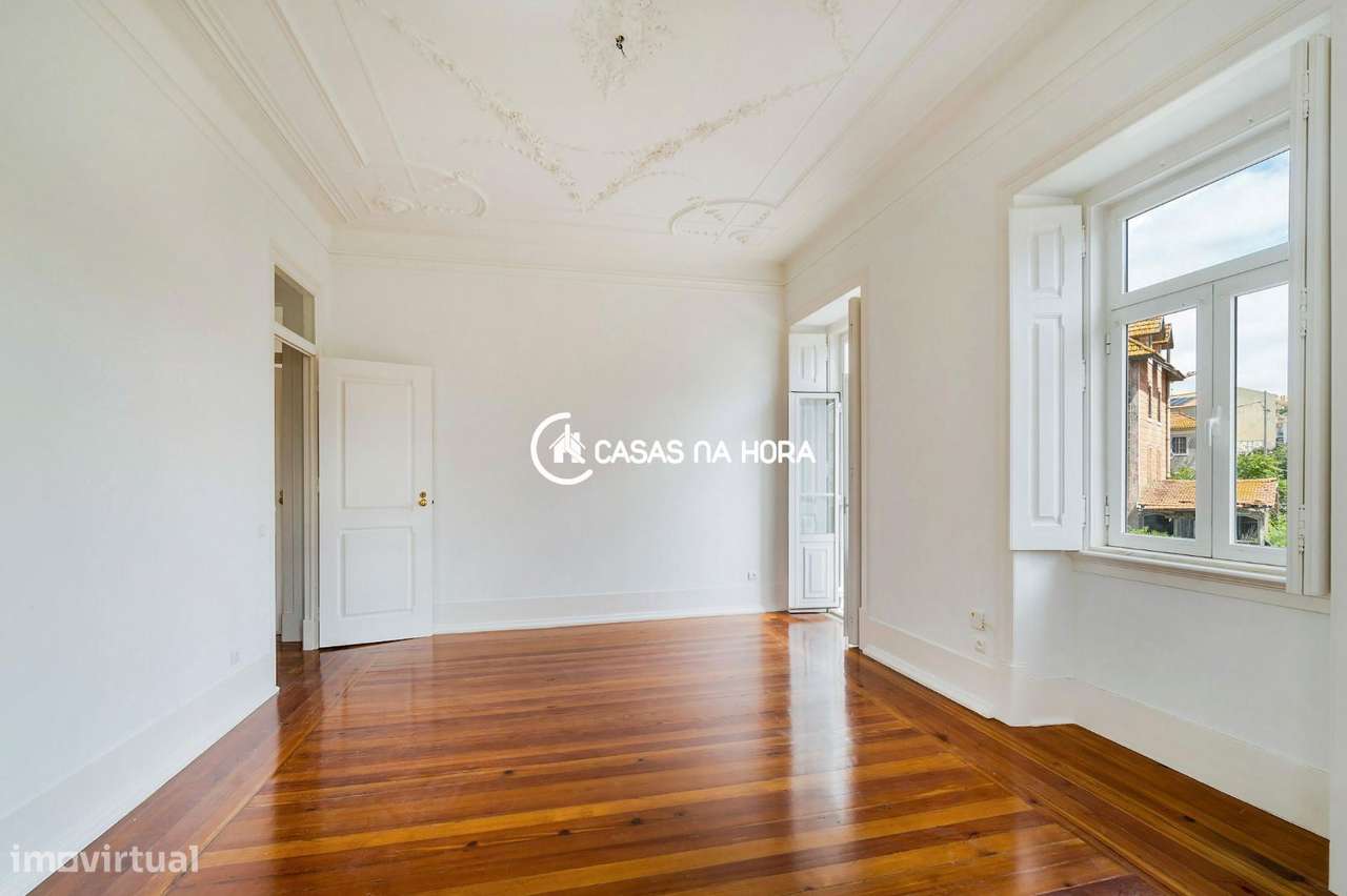 Chalé/Villa do final do  século XIX, com características e localiza...-7