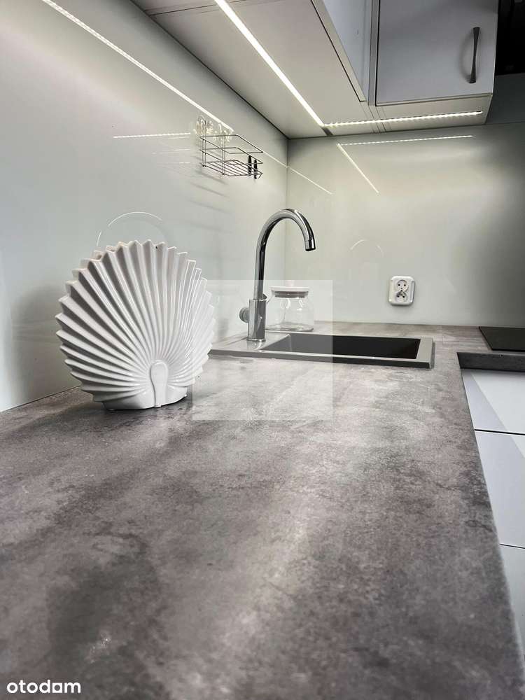 Wyjątkowe bezczynszowe mieszkanie-7