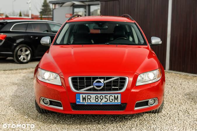 Volvo V70 2.5T R-Design Summum - 10