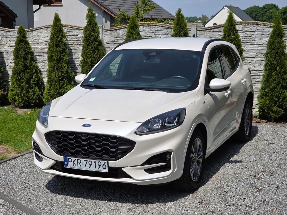 Ford Kuga III 2.5 FHEV FWD ST-Line X 2021