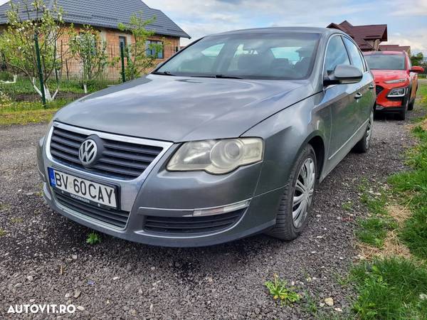 Volkswagen Passat - 10