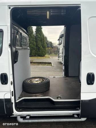 Iveco 35S18 / 3.0 / AUTOMAT / PO KONTRAKCIE SERWISOWYM - 10