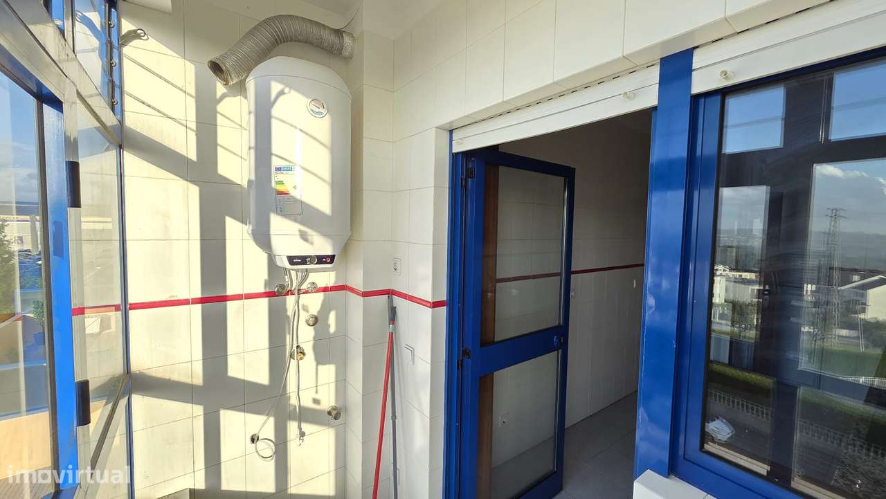 Apartamento T1+1 Vila Verde-Felgueiras-3