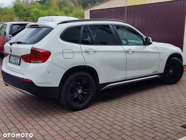 BMW X1 sDrive18d Sport Line - 17