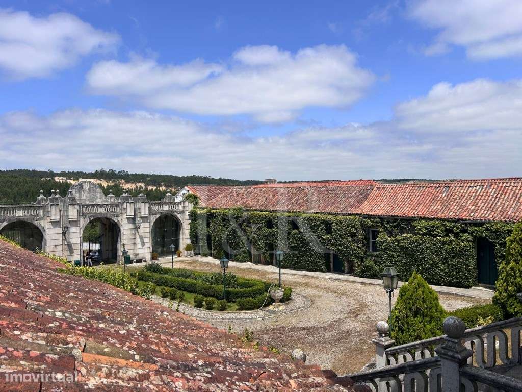 Quinta senhorial do séc. XVIII com capela e jardins em Torres Vedras-20