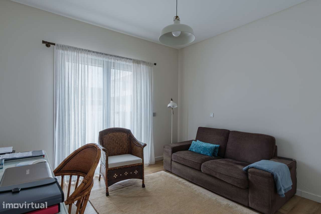 Moradia Isolada T3 com Vista Mar, Encarnação-16