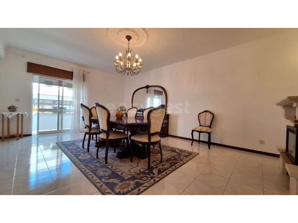 Apartamento T3 bem localizado- Vila Real de Santo António - Grande imagem: 5/21