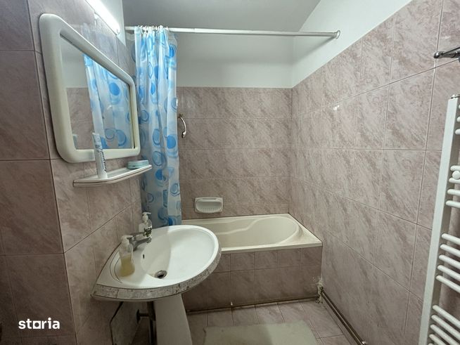 Vand apart.4 cam.st.117 mp,situat in Aradul-Nou,et.1/4,cu termoteca-11