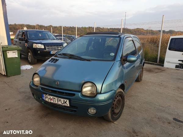 Dezmembrari Renault Twingo 2002 1.2 Automat - 1