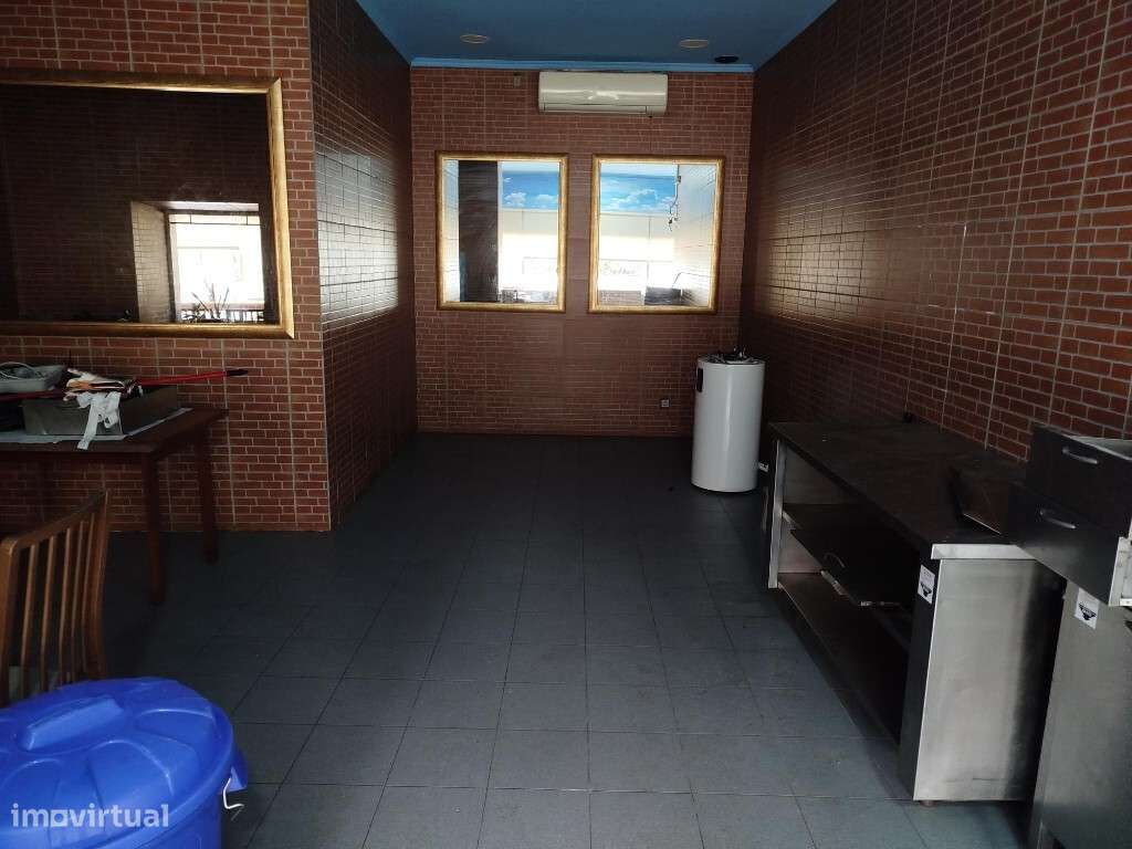 Loja para arrendar no Algueirão - Sintra - Grande imagem: 2/6