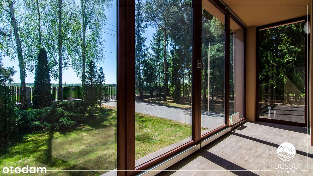 80 KM OD PAŁACU KULTURY. Posesja z bezpośrednim dostępem do rzeki.-15