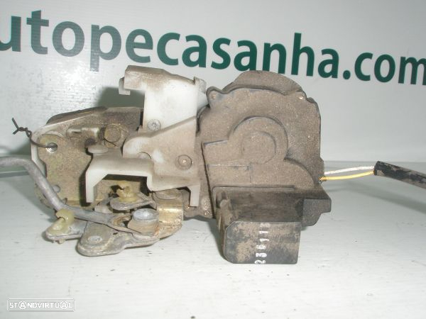 Fecho Da Porta Trás Esq Honda Civic - 3