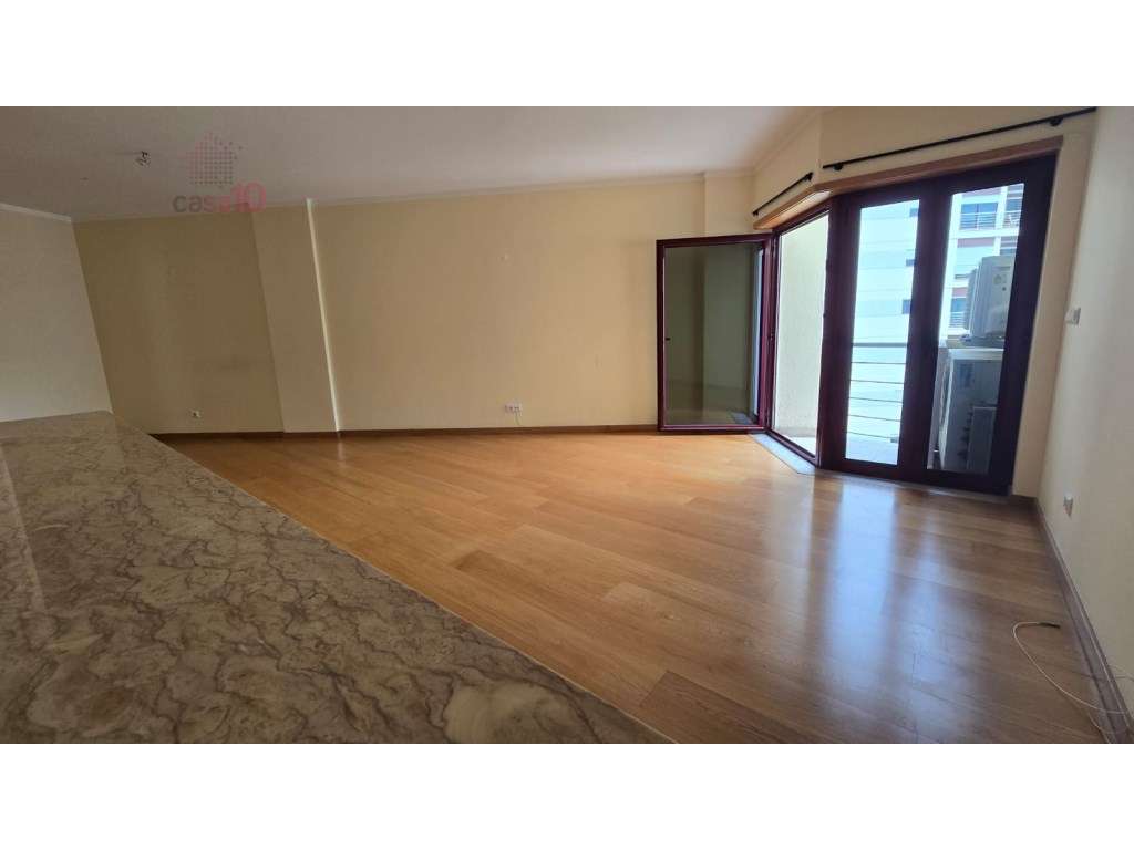 Arrenda-se T2 em condomínio privado, no Parque das Nações - Grande imagem: 5/30