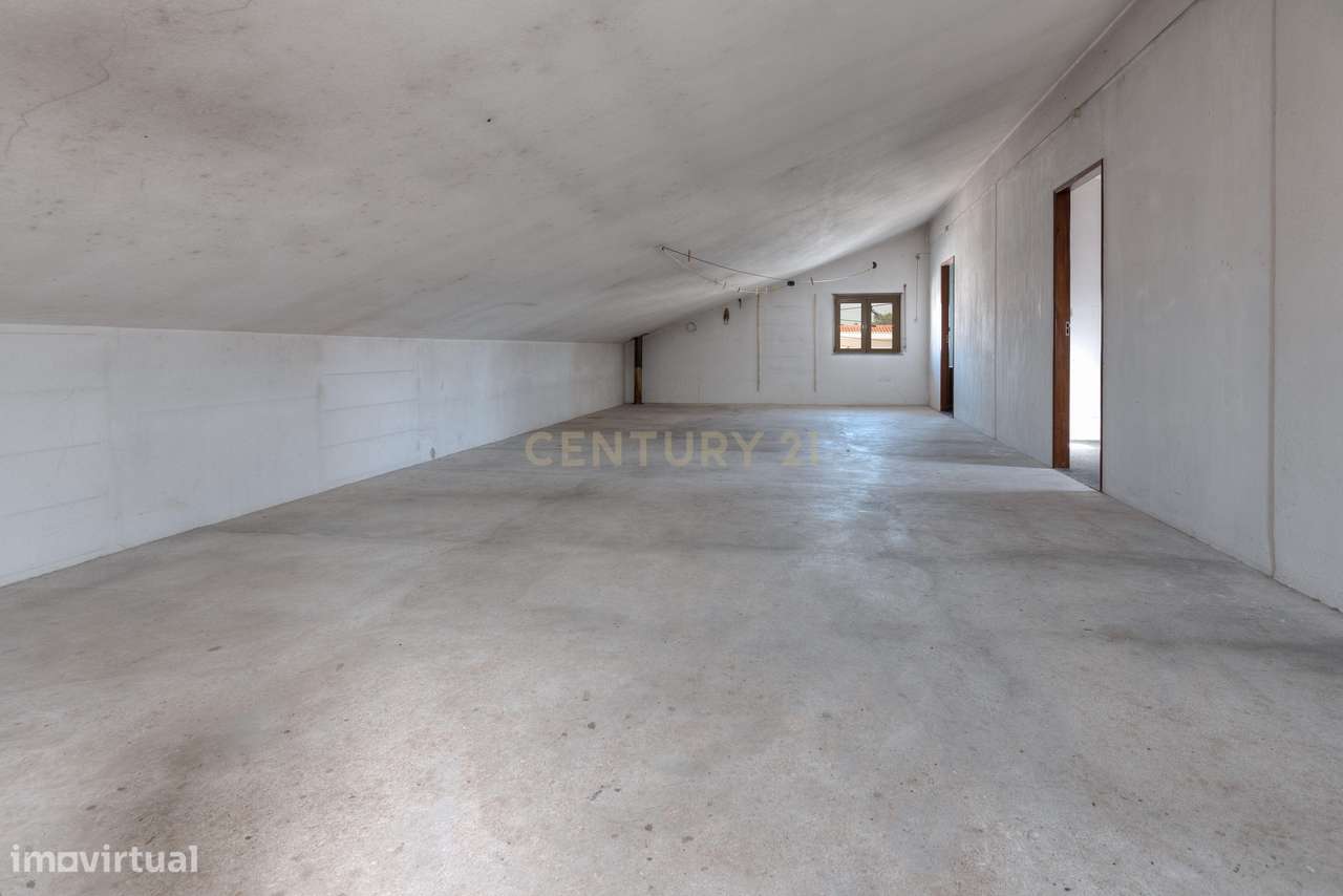 Moradia T3+2 | Nadadouro-20