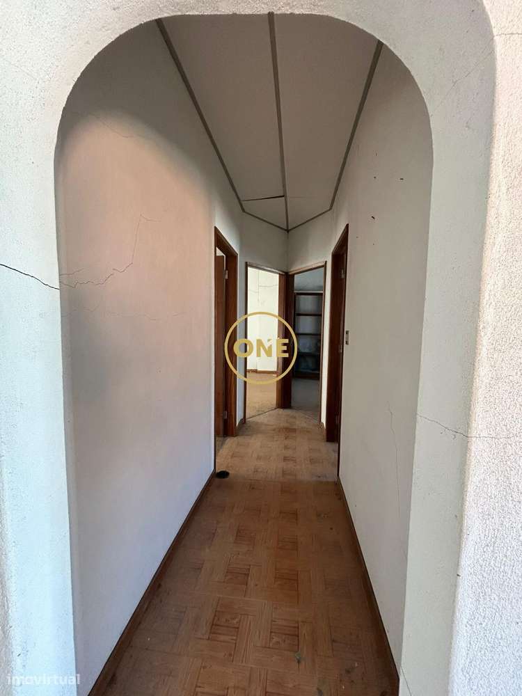 Excelente Moradia T5 em Salvaterra de Magos-32