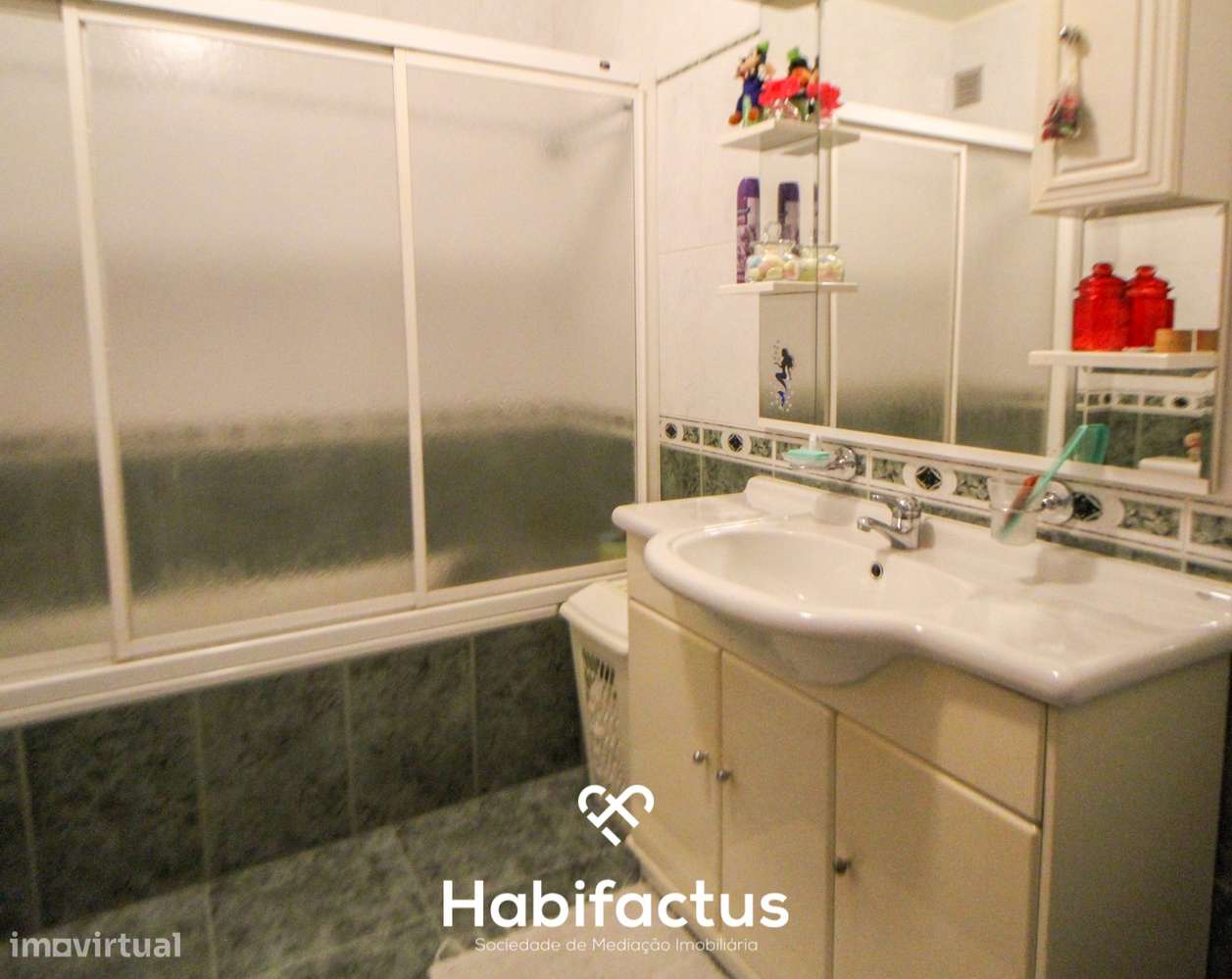 Apartamento T3 com excelentes áreas a 5 m centro de Viseu-10