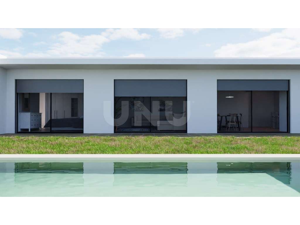 Quinta com moradia moderna térrea c/ piscina e jardim - Grande imagem: 4/30