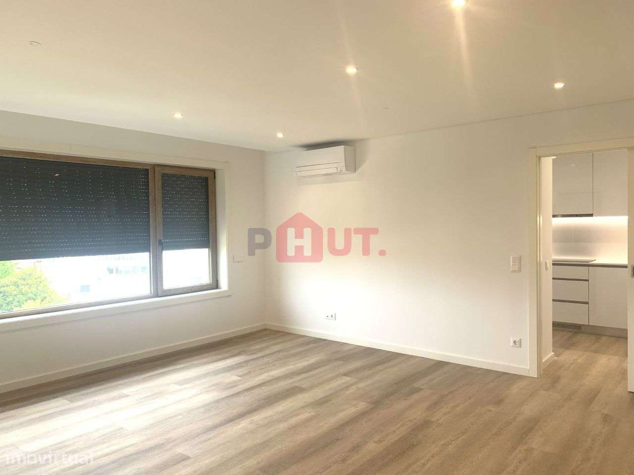 Apartamento T3 - Lousada-Centro-15