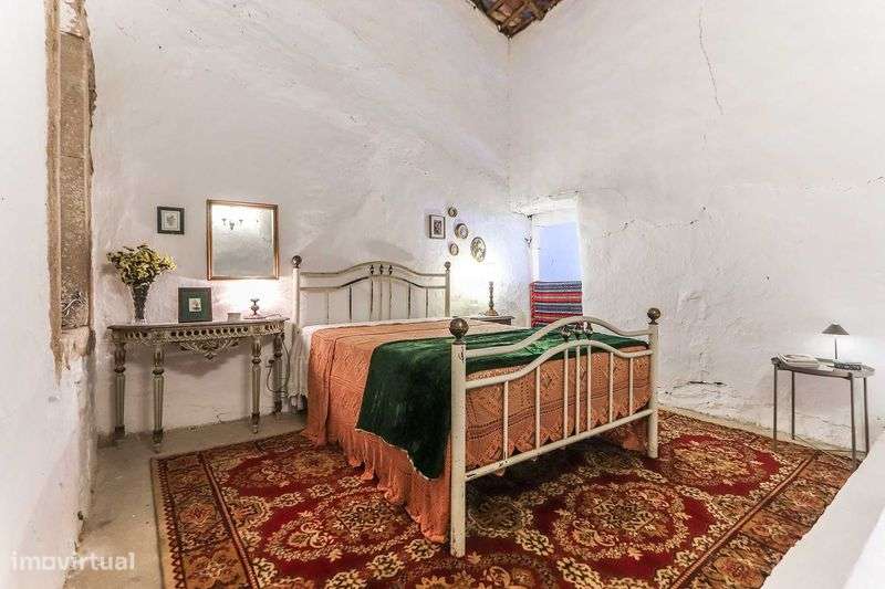 Duas casas no pelo preço de uma! Alto Alentejo - Grande imagem: 5/12