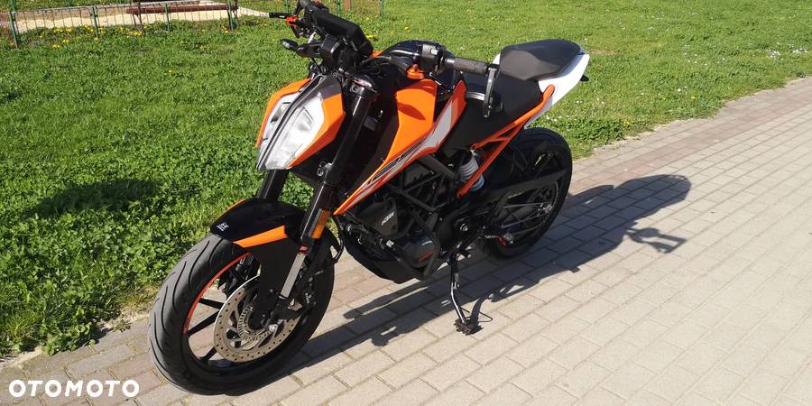 KTM Duke - 5