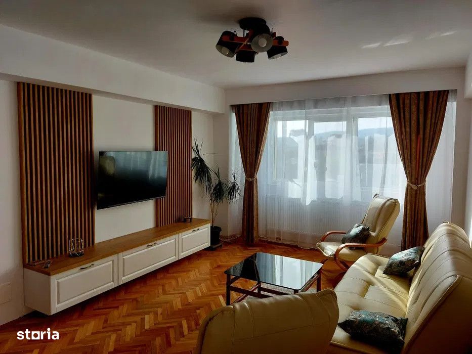 Apartament cu 2 camere in Piata Cipariu