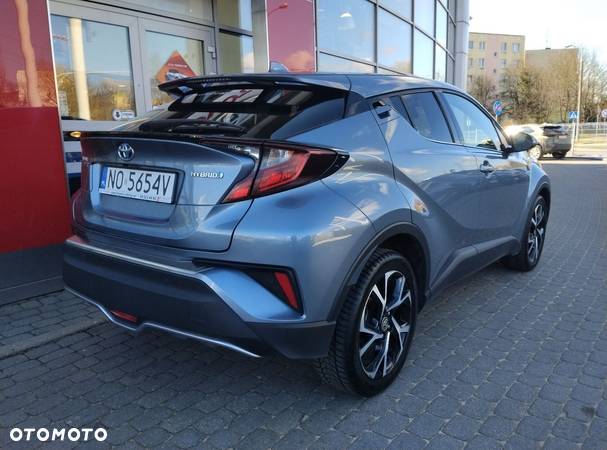 Toyota C-HR - 8