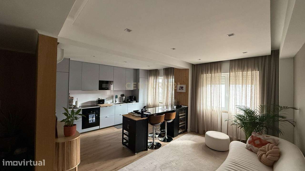 Apartamento Moderno T3 em Oeiras com Luz Natural e Conforto - Grande imagem: 3/19