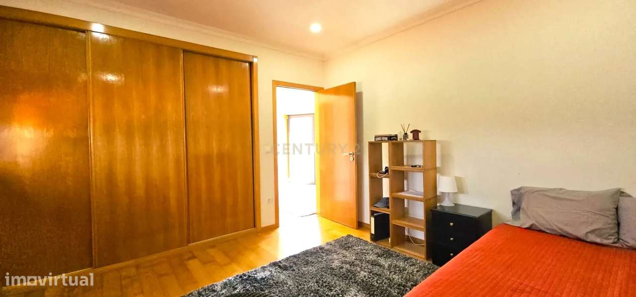 Moderna Moradia T4 com Piscina em Aldreu, Barcelos-28