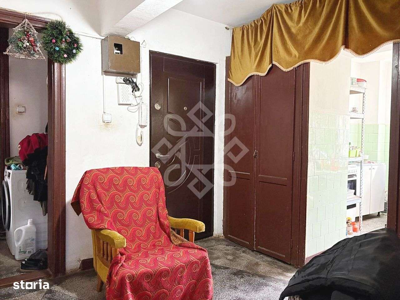 Apartament cu 4 camere de vanzare la etajul 3 in Nufarul-8