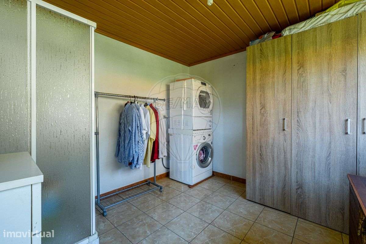 Moradia T4 para venda-31