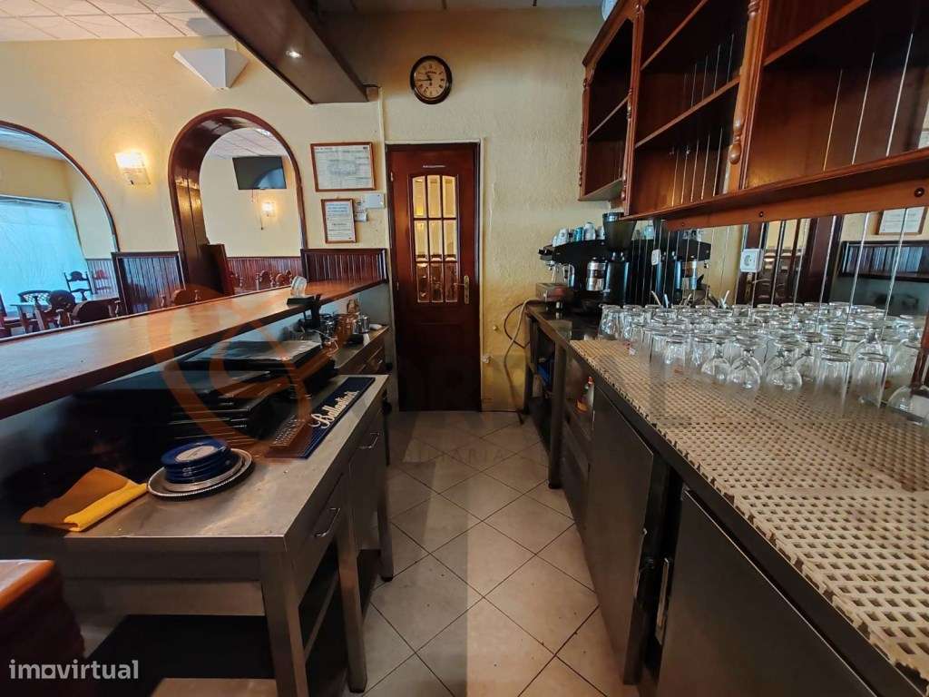 Espaço Comercial/Restaurante para venda em Albufeira-3