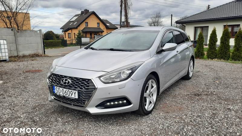 Hyundai i40 Kombi blue 1.6 CRDi Space Plus - 3