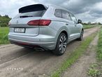 Volkswagen Touareg 3.0 V6 TDI SCR 4Mot R-Line - 3