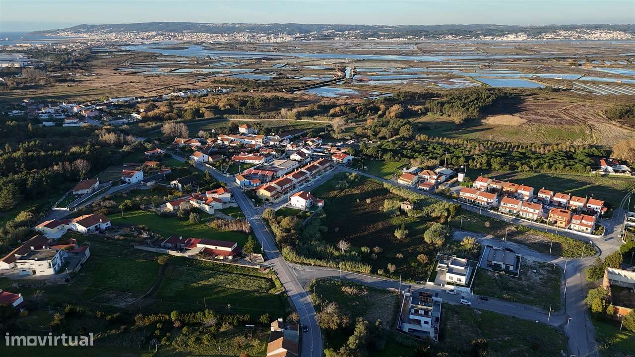 Lotes de terreno para / Moradias Lavos - Grande imagem: 4/17