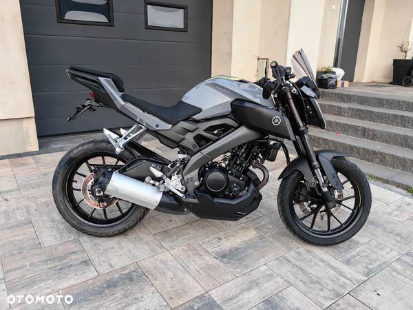 Yamaha MT - 3